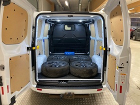 Ford Transit Custom vaihtoauto