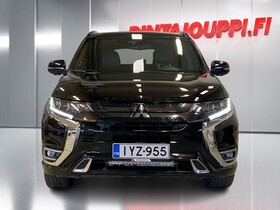 Mitsubishi Outlander PHEV vaihtoauto