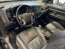 Mitsubishi Outlander PHEV vaihtoauto