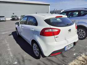 Kia Rio vaihtoauto