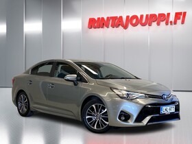 Toyota Avensis vaihtoauto
