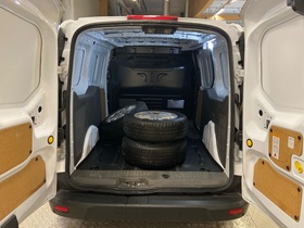 Ford Transit Connect vaihtoauto
