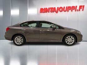 Honda Civic vaihtoauto