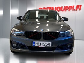 BMW 320 vaihtoauto