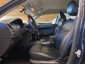 Chrysler 300C vaihtoauto