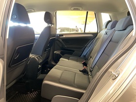 Volkswagen Golf Sportsvan vaihtoauto
