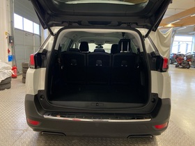 Peugeot 5008 vaihtoauto