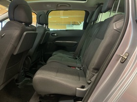 Peugeot 5008 vaihtoauto