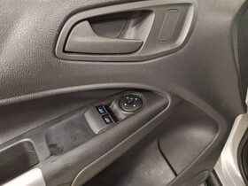 Ford Transit Connect vaihtoauto
