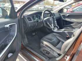 Volvo V60 Cross Country vaihtoauto