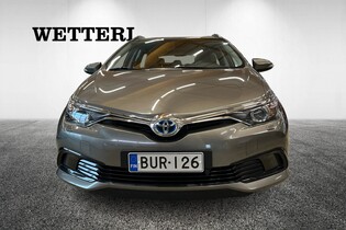 Toyota Auris vaihtoauto