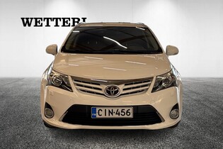 Toyota Avensis vaihtoauto