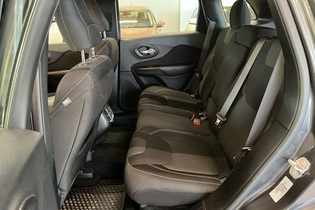 Jeep Cherokee vaihtoauto