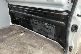 Nissan NV300 vaihtoauto