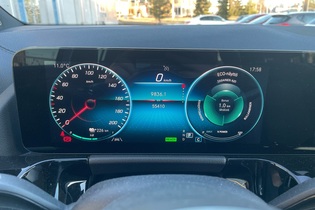 Mercedes-Benz EQA vaihtoauto