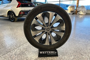 Mercedes-Benz EQC vaihtoauto