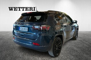 Jeep Compass vaihtoauto