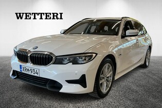 BMW 320 vaihtoauto