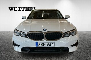 BMW 320 vaihtoauto