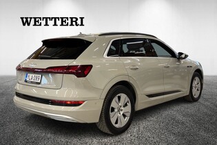 Audi e-tron vaihtoauto