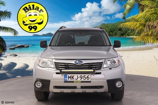 Subaru Forester vaihtoauto