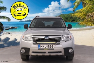 Subaru Forester vaihtoauto