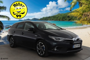 Toyota Auris vaihtoauto