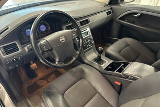 Volvo V70 vaihtoauto