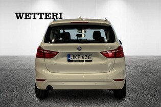 BMW 216 vaihtoauto