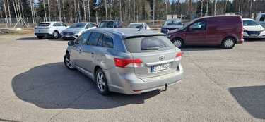 Toyota Avensis vaihtoauto