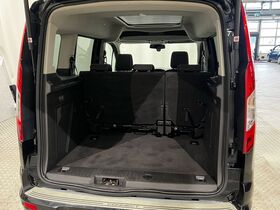 Ford Tourneo Connect vaihtoauto