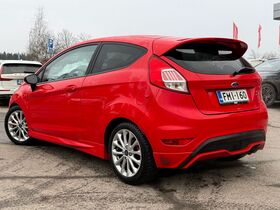 Ford Fiesta vaihtoauto