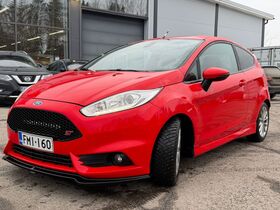 Ford Fiesta vaihtoauto