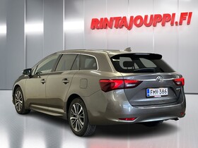 Toyota Avensis vaihtoauto