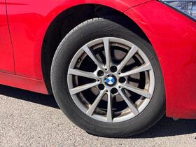 BMW 320 vaihtoauto