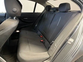 BMW 320 vaihtoauto