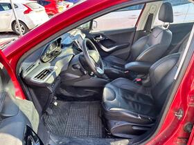 Peugeot 208 vaihtoauto