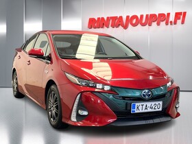 Toyota Prius Plug-in vaihtoauto