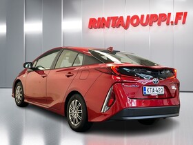 Toyota Prius Plug-in vaihtoauto