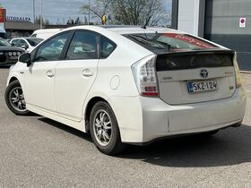 Toyota Prius vaihtoauto