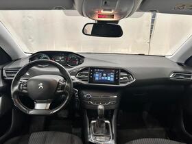 Peugeot 308 vaihtoauto