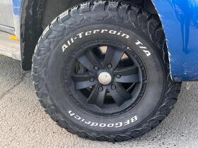 Toyota Hilux vaihtoauto