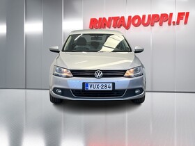 Volkswagen Jetta vaihtoauto