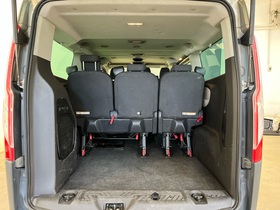 Ford Tourneo Custom vaihtoauto