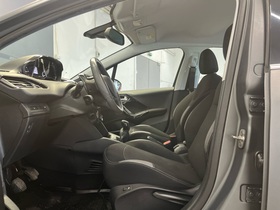 Peugeot 208 vaihtoauto