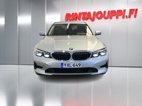 BMW 320 vaihtoauto