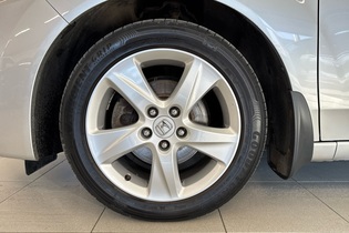 Honda Accord vaihtoauto