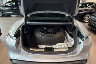 Porsche Taycan vaihtoauto