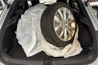 Volkswagen T-Roc vaihtoauto