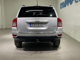 Jeep Compass vaihtoauto